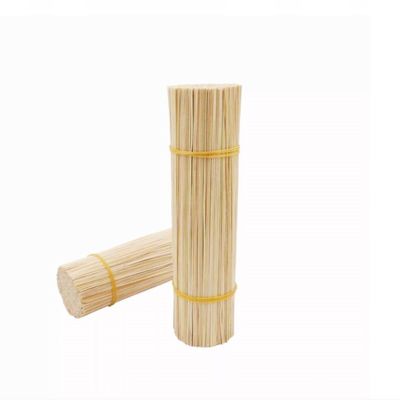 Bamboo Incense Sticks Made from India's Raw Bamboo Sticks for Agarbatti at Prices from Trusted Exporter All-Season (Stik Bamboo Menyantap Bamboo yang Dibuat dari Bamboo mentah India untuk Agarbatti dengan Harga dari Eksportir Terpercaya Sepanjang Musim)