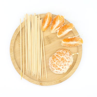 Mudah dibersihkan Disposable Bamboo Skewers Warna alami Dengan kemasan yang dapat disesuaikan