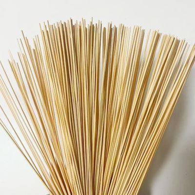 Pabrik Jual Langsung Bambu Tongkat dupa 1.3mm Bulat Natural India Agarbatti Tongkat dupa Tongkat