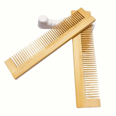 ramah lingkungan Bulk Small Combs Rumah Hotel Salon Rambut Bamboo Custom Bamboo Comb Laser Logo Travel Hotel Rambut Bamboo Alami dengan Fitur Antistatik untuk Perjalanan atau Perlengkapan Hotel